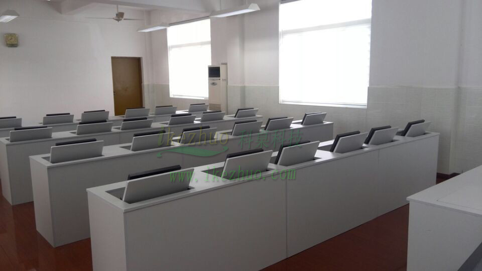 供應(yīng)機(jī)房翻轉(zhuǎn)電腦桌 *培訓(xùn)電腦桌 *翻轉(zhuǎn)式電腦桌