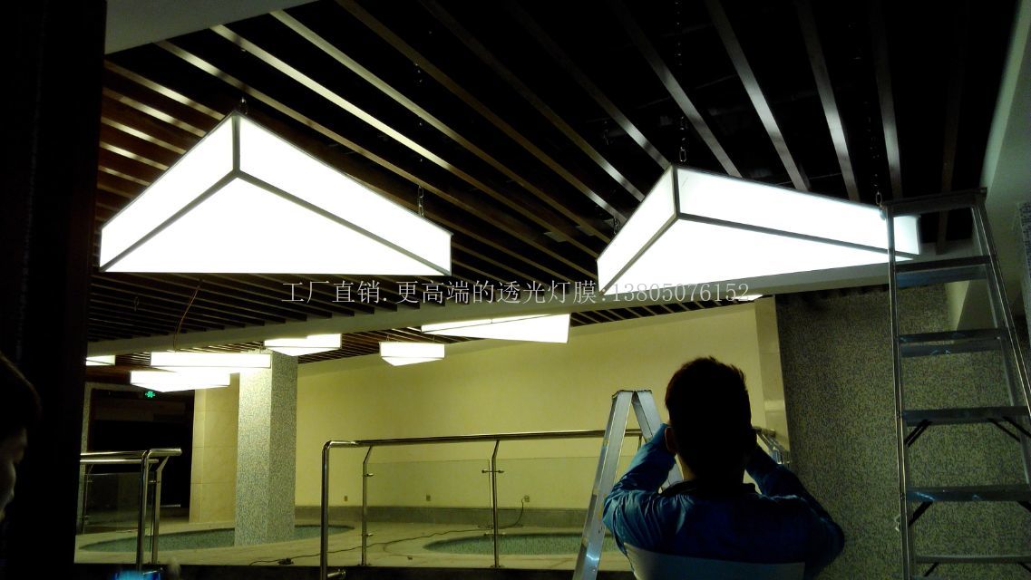 供應(yīng)福建透光膜燈膜材料,安裝福州莆田福清寧德等地區(qū)軟膜天花透光膜.