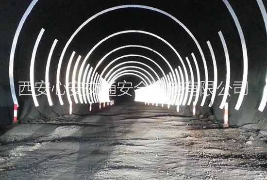 四川雙向反光環(huán)廠家成都綿陽(yáng)瀘州廣元隧道反光環(huán)德陽(yáng)自貢遂寧攀枝花隧道定向反光環(huán)廠家