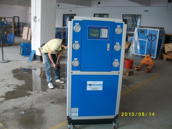 循環(huán)水制冷機(jī)，模具冷水機(jī)