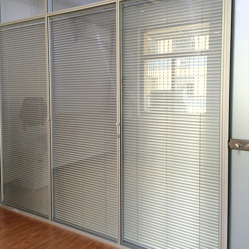 供應(yīng)義烏窗簾百葉中空隔斷 義烏窗簾百葉中空隔斷供應(yīng)商 義烏窗簾百葉廠家直銷