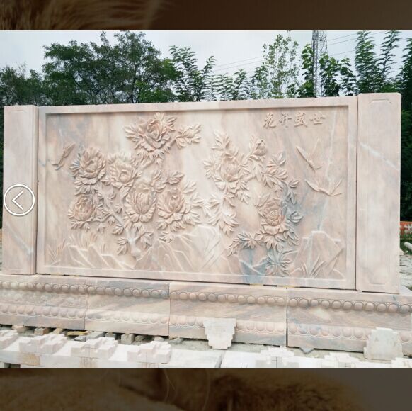 供應(yīng)曲陽(yáng)專(zhuān)業(yè)雕刻門(mén)牌石廠(chǎng)家，特惠出售五蓮紅刻字門(mén)牌石 大型刻字門(mén)牌