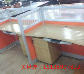 供應(yīng)鄭州教學(xué)用一對一輔導(dǎo)桌|鄭州培訓(xùn)桌一對一，一對多輔導(dǎo)學(xué)習(xí)桌