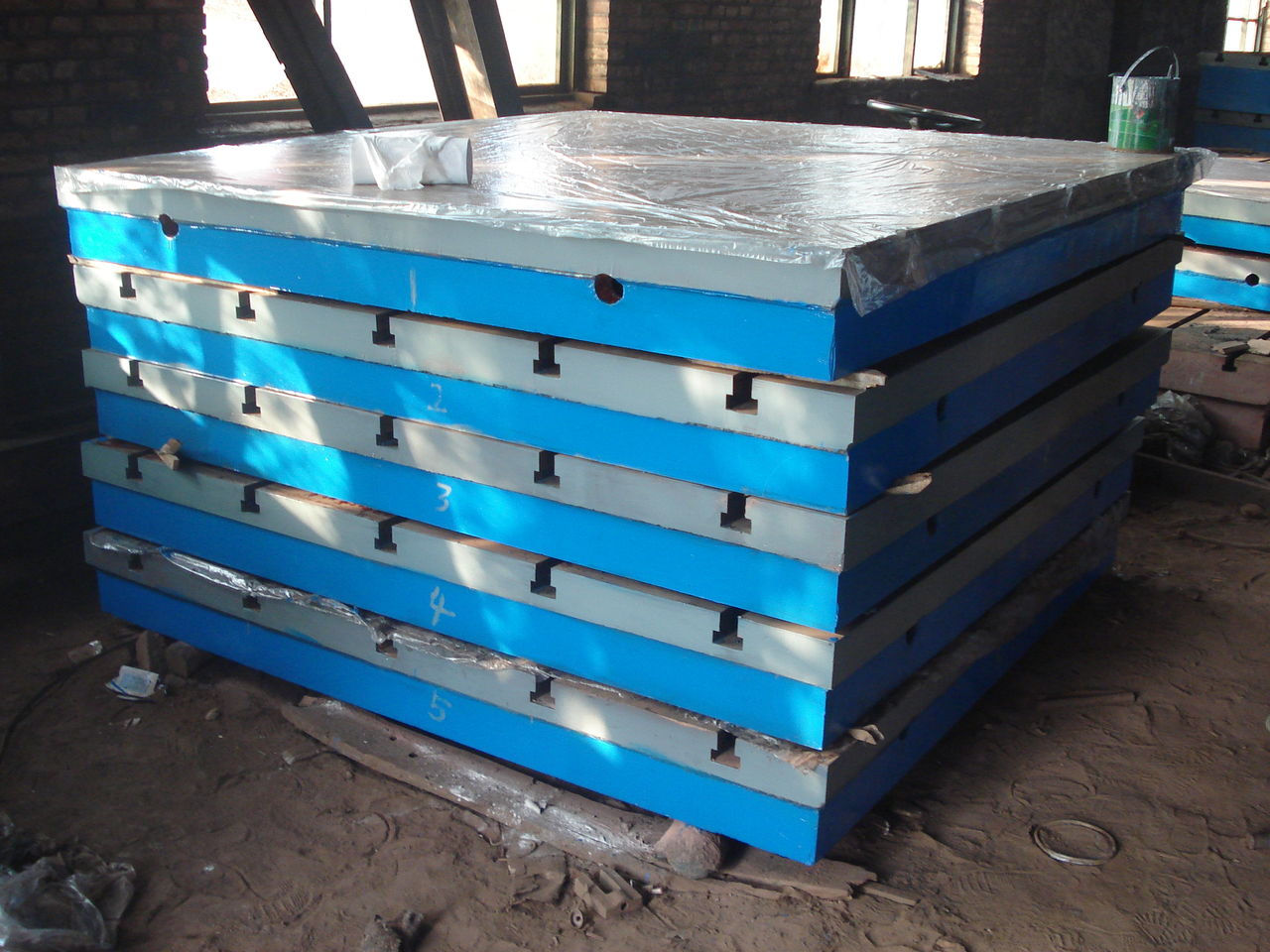 供應(yīng)鑄鐵平板檢驗平臺廠家直銷