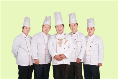 選擇保定虎振廚師培訓(xùn)學(xué)校,贏得美好未來
