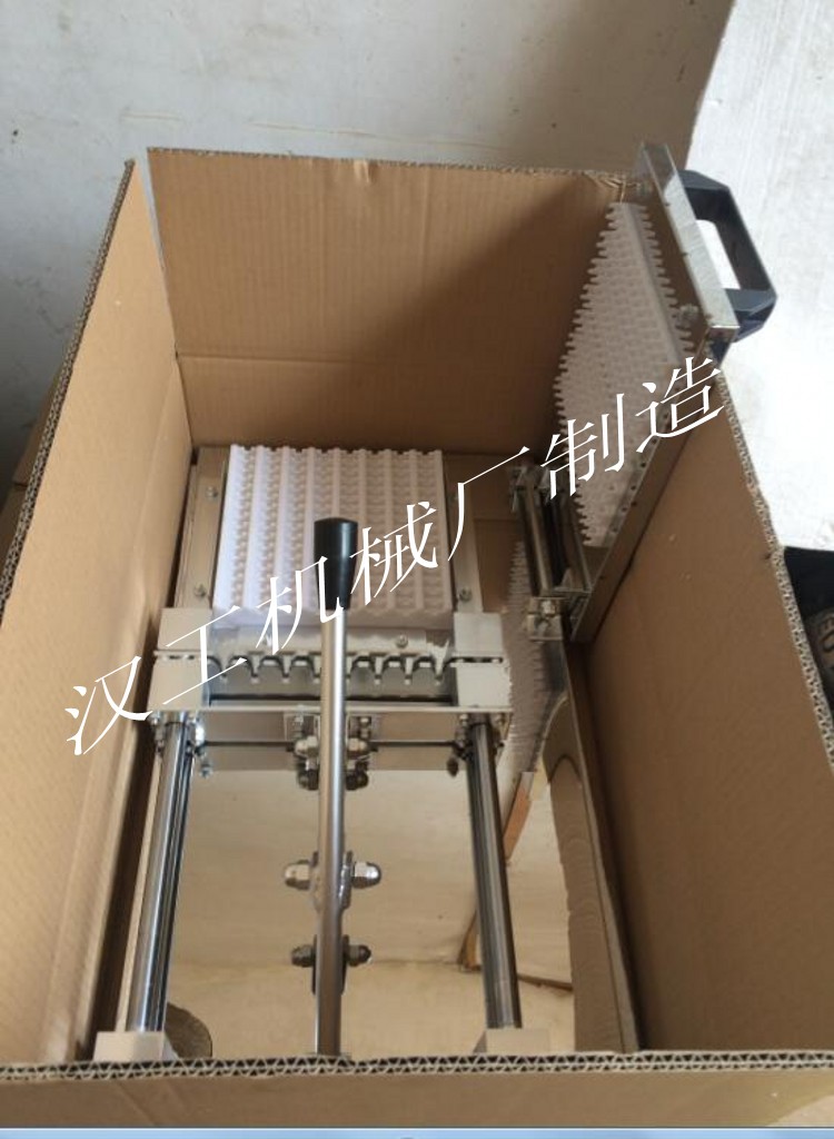 供應手動穿串機 全自動穿串機 廠家直銷燒烤用具工具 羊肉串 麻辣串穿串機 邢臺漢工牌HG-8穿串機  長期供應廚房用具