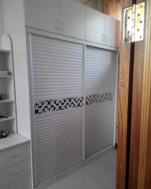 供應(yīng)昆明定做整體衣柜