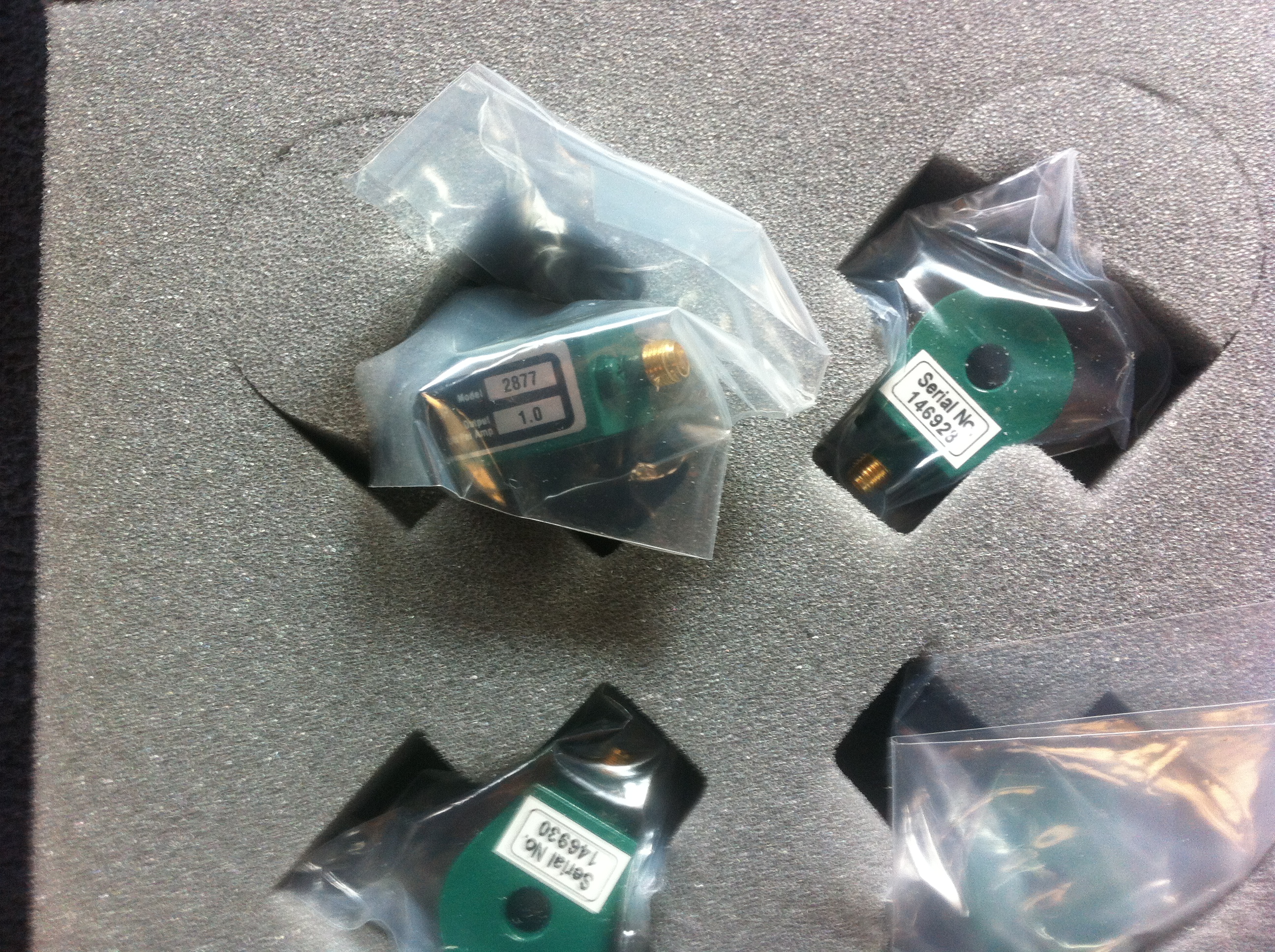 供應(yīng)現(xiàn)貨美國(guó)PEAROSN電流探頭6600