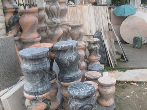 河南晚霞紅石凳模型