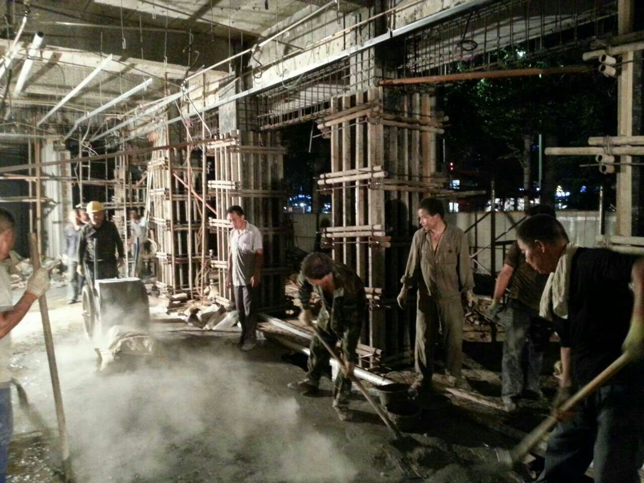 供應(yīng)河南CGM高強(qiáng)灌漿料廠家，河南CGM高強(qiáng)灌漿料廠家批發(fā)，鄭州CGM高強(qiáng)灌漿料廠家直銷(xiāo)