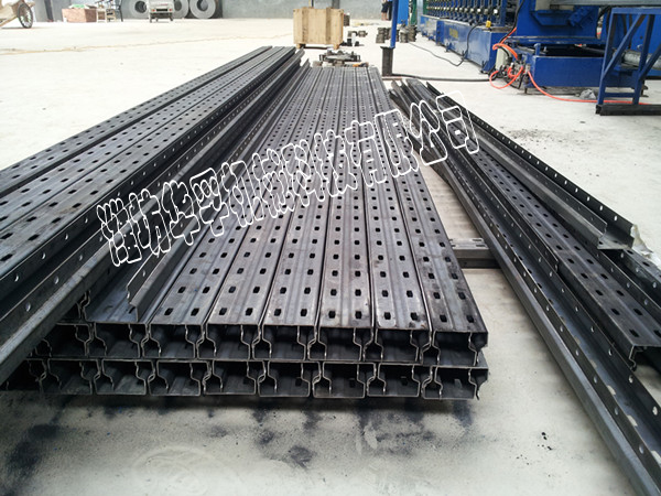 供應(yīng)貨架立柱型材設(shè)備 山東貨架立柱成型設(shè)備 濰坊倉(cāng)儲(chǔ)貨架成型機(jī) 貨架立柱成型機(jī)廠家 濰坊貨架立柱成型機(jī)供應(yīng)商