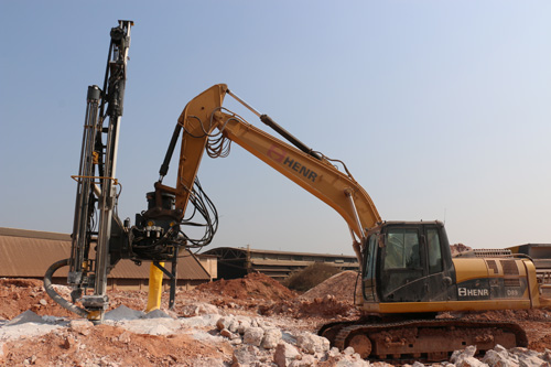 供應(yīng)礦山鉆機(jī)，液壓鑿巖機(jī)，液壓潛孔鉆，挖改潛孔鉆，液壓鑿巖機(jī)鉆孔速度一分鐘一米