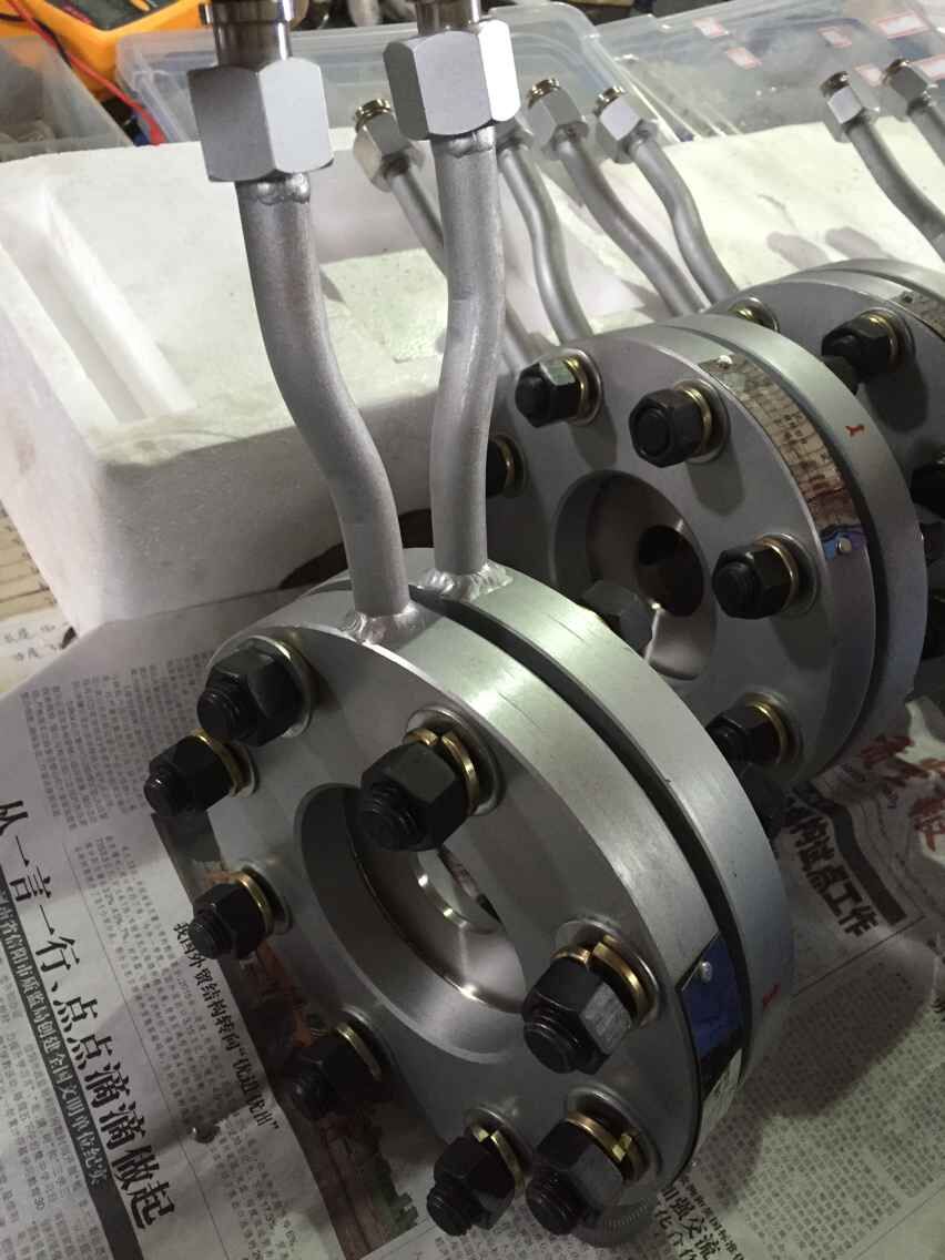 供應(yīng)環(huán)室取壓孔板流量計(jì),碳化鎢處理楔形流量計(jì)