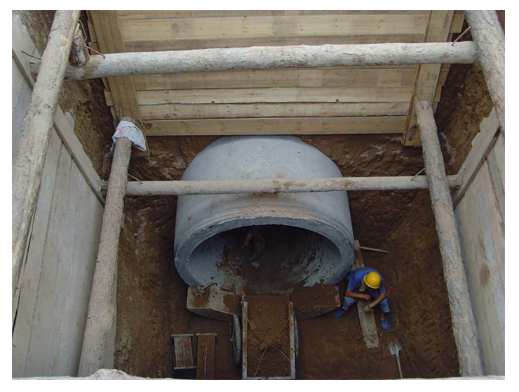 供應澤庫縣頂管施工，非開挖施工隊，水泥頂管施工專業(yè)隊伍