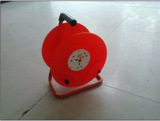 供應*市多功能移動式電纜盤特價 華鎣市防爆移動電纜盤參數(shù)