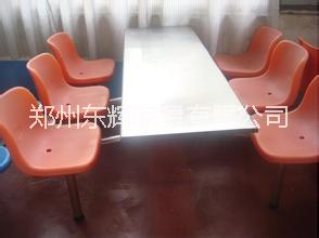 供應(yīng)新鄉(xiāng)餐桌椅_新鄉(xiāng)學(xué)生餐桌椅廠家_學(xué)生連體餐桌價(jià)格