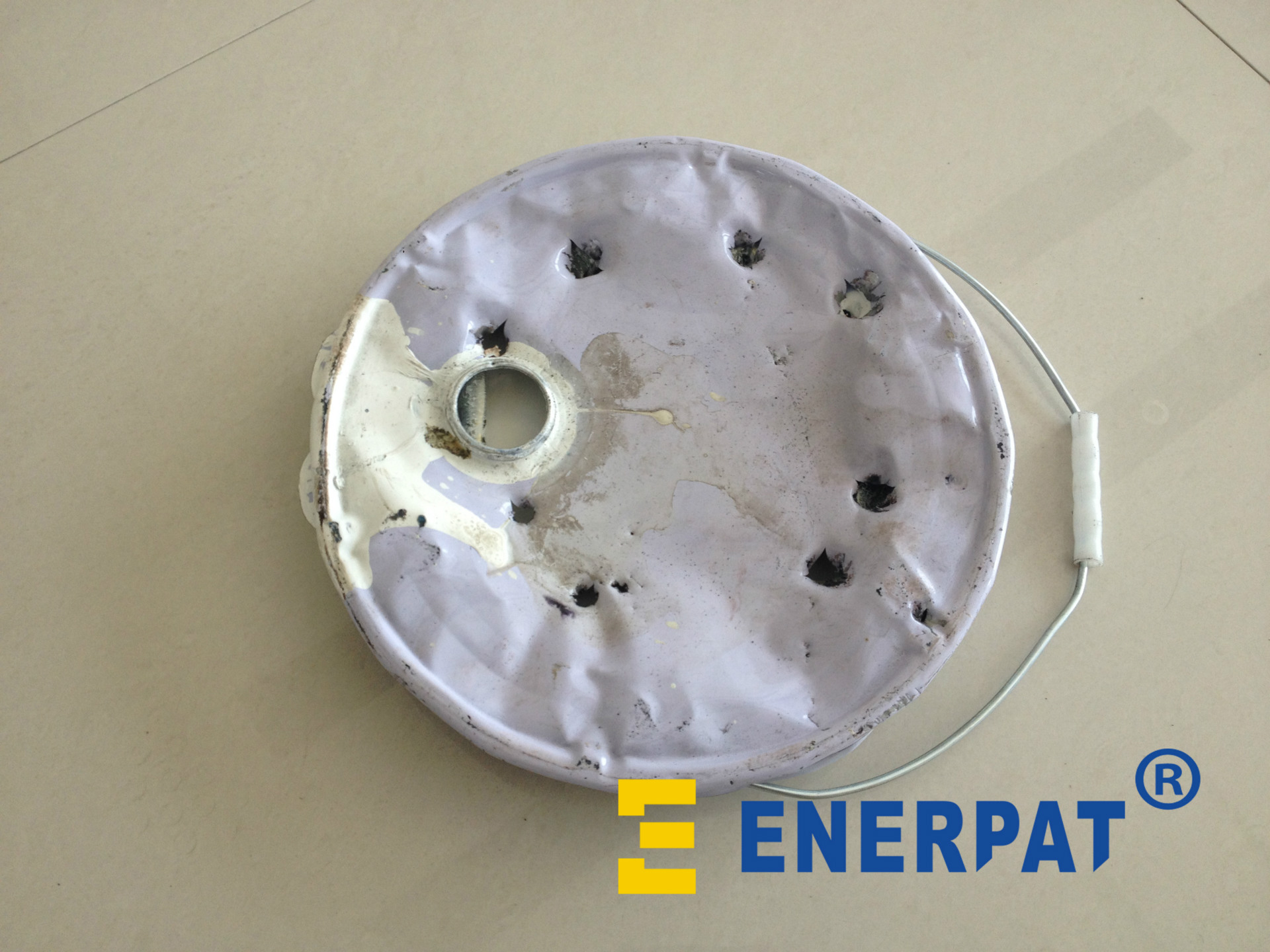 供應(yīng)機油桶壓扁機