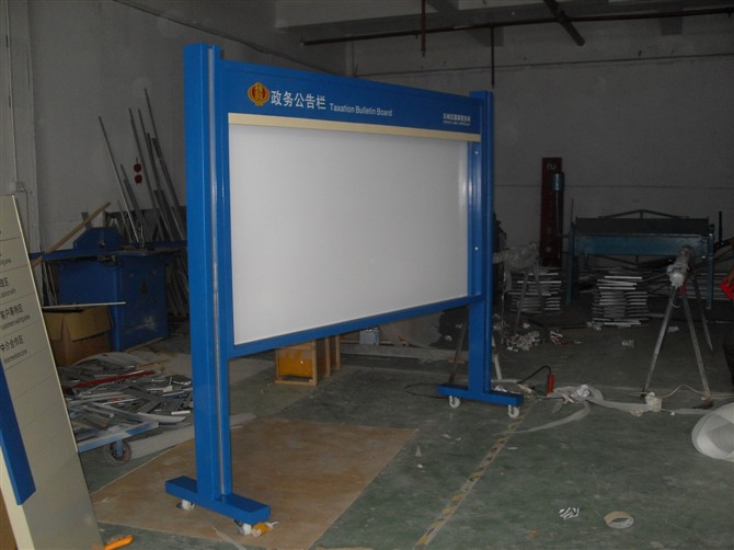 供應(yīng)政務(wù)宣傳欄，貼墻宣傳欄，