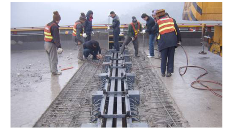 供應(yīng)伸縮縫更換施工 橋梁伸縮縫更換施工