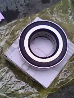 供應(yīng)奔馳B200車輪軸承