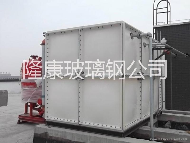 供應(yīng)組合式玻璃鋼水箱 玻璃鋼環(huán)保水箱