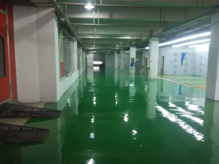 泰安萊蕪新泰無(wú)塵車間地坪漆涂刷施工