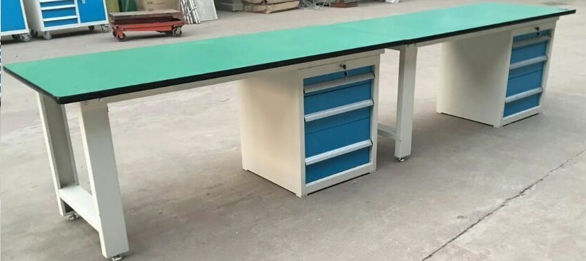 山東濟(jì)南車間工作臺(tái),移動(dòng)工具車，鉗工工作臺(tái)生產(chǎn)廠家直銷