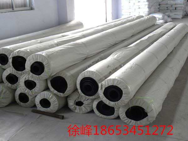 供應用于的長絲短絲土工膜施工 防滲膜價格 山東防滲膜廠家 養(yǎng)殖*膜