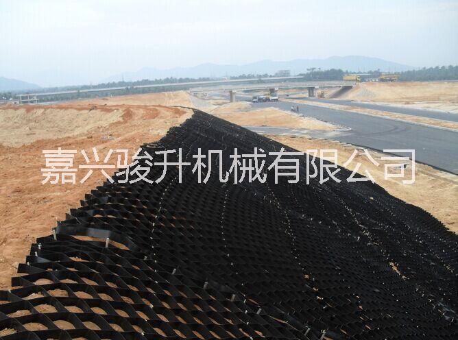 供應(yīng)塑料土工格室生產(chǎn)設(shè)備 塑料土工格室生產(chǎn)設(shè)備焊接格室 塑料土工格室生產(chǎn)設(shè)備焊接格室報(bào)價(jià)