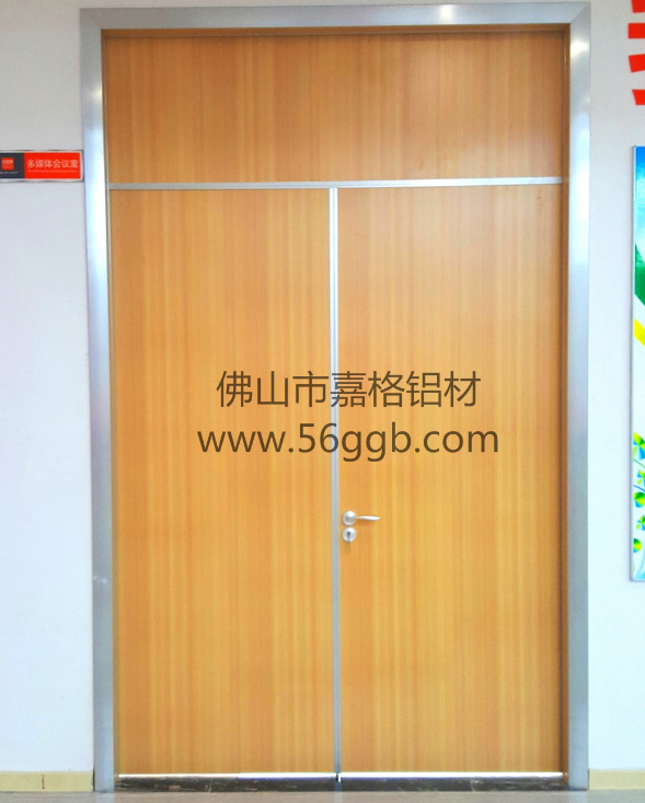 供應(yīng)用于的百色玻璃隔斷