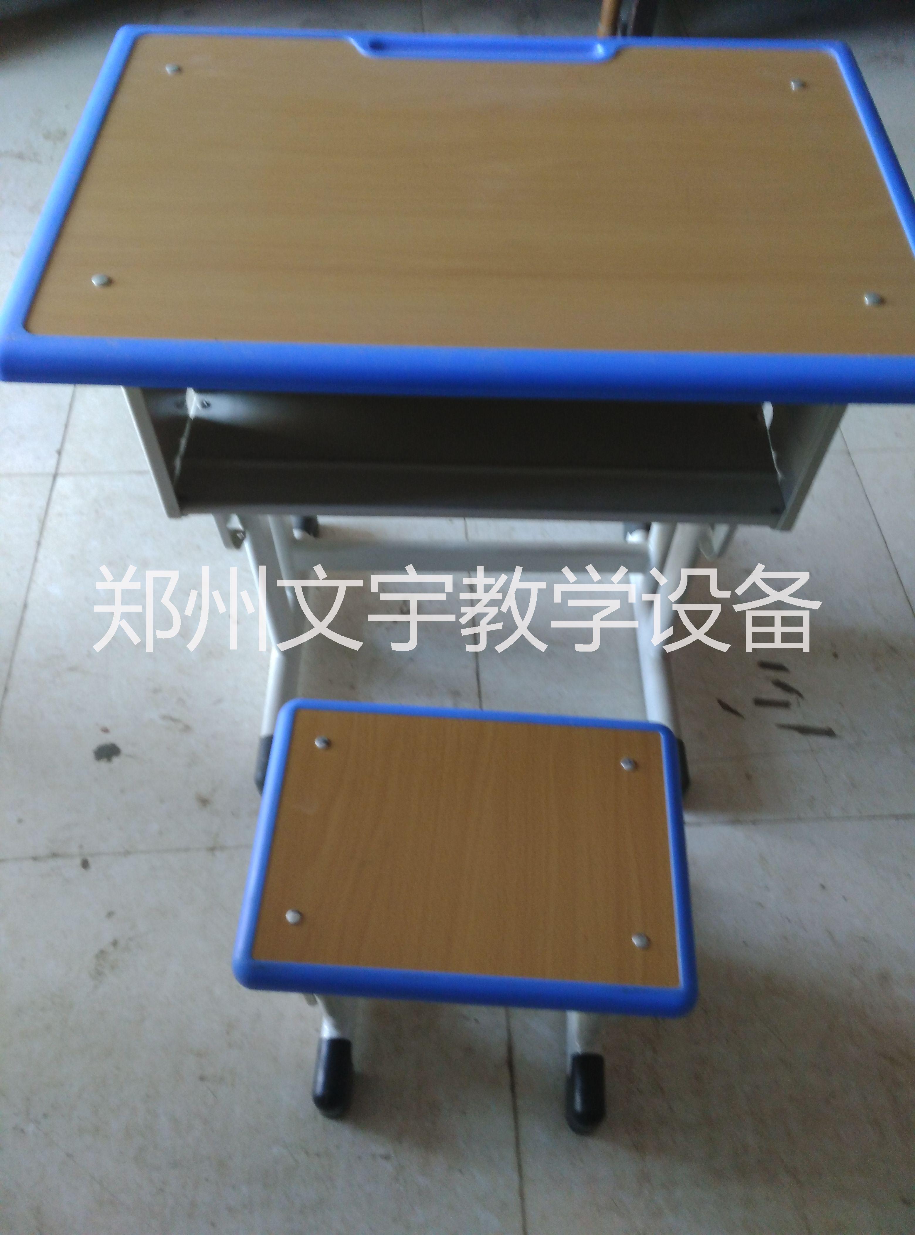 供應(yīng)新鄉(xiāng)課桌，新鄉(xiāng)課桌椅，新鄉(xiāng)課桌凳，新鄉(xiāng)簡約學(xué)生課桌椅