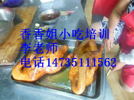 巴盟釀皮是內(nèi)蒙古特色小吃