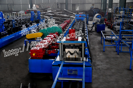 供應(yīng)江蘇立體停車設(shè)備生產(chǎn)廠家，鼎博科技生產(chǎn)銷售立體停車生產(chǎn)線， 立體停車設(shè)備成型機(jī)