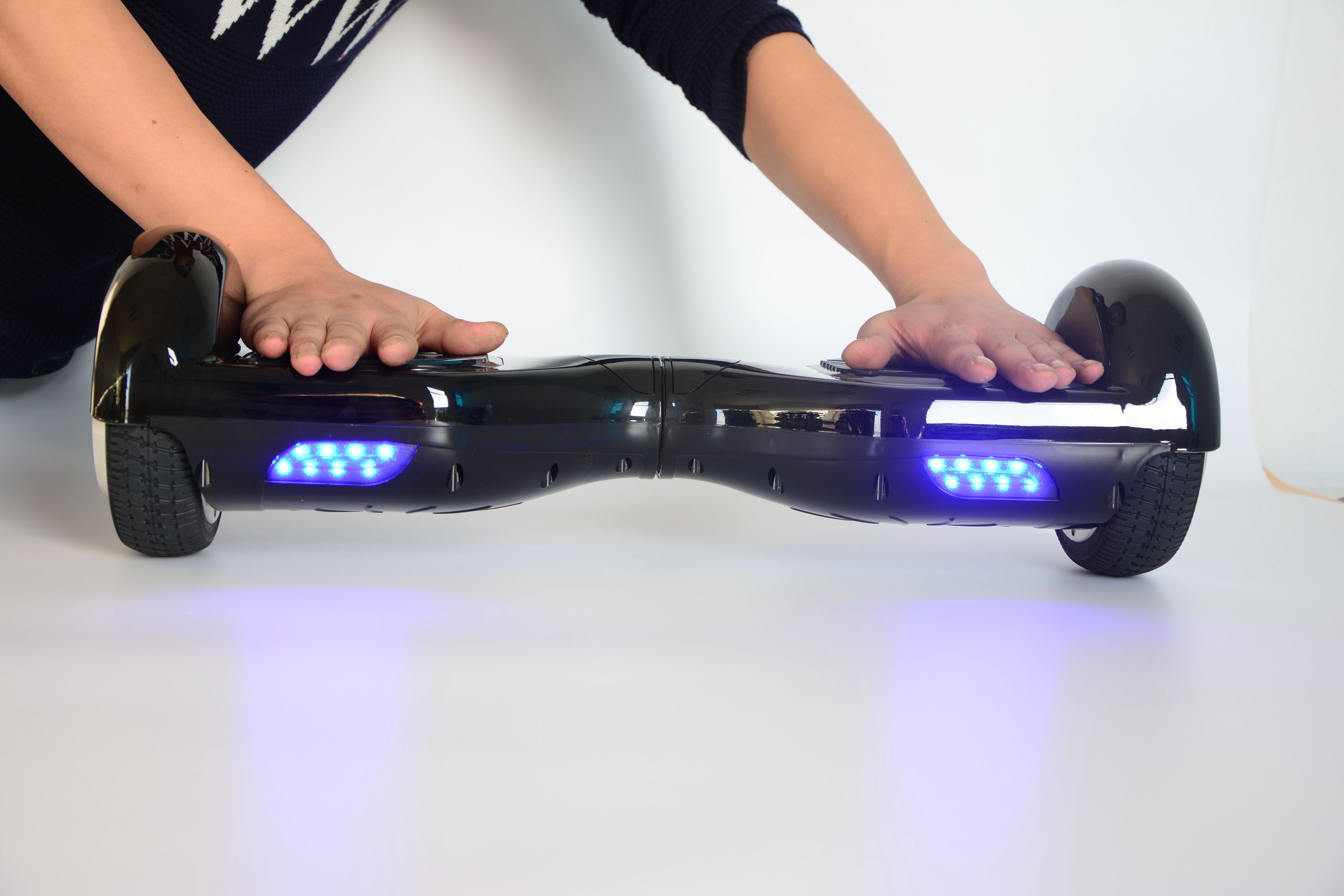 供應(yīng)馬靈鼠魔力扭扭車智能平衡車漂移車，馬靈鼠魔力扭扭車智能平衡車漂移車價(jià)格，馬靈鼠魔力扭扭車智能平衡車漂移車廠家