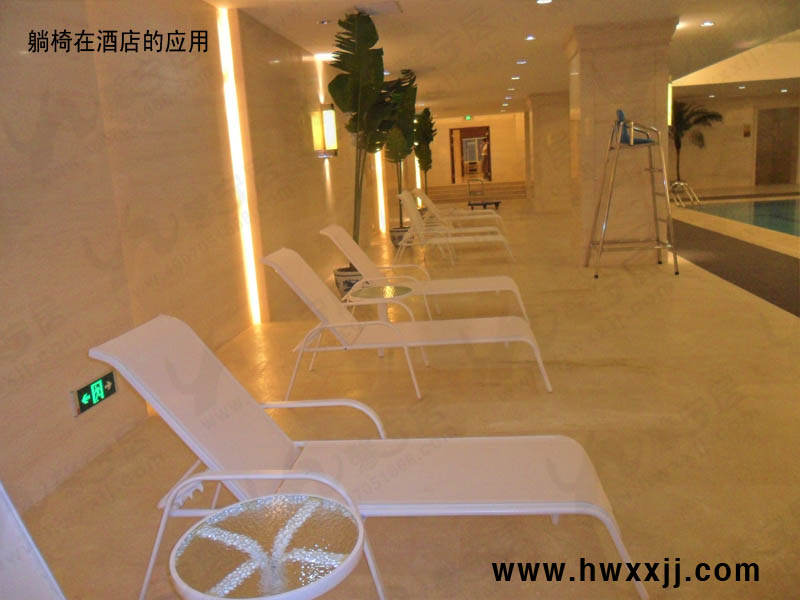 供應(yīng)木質(zhì)戶外家具木制休閑桌椅木塑戶外