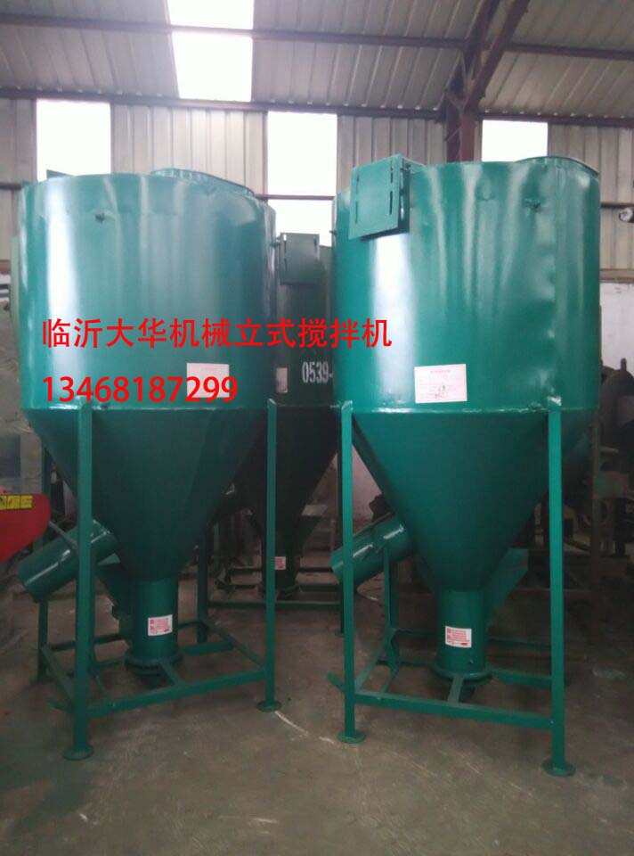 供應(yīng)飼料粉碎攪拌一體機(jī)方便的很