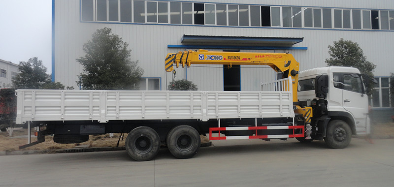 供應(yīng)東風(fēng)*后雙橋隨車起重運(yùn)輸車