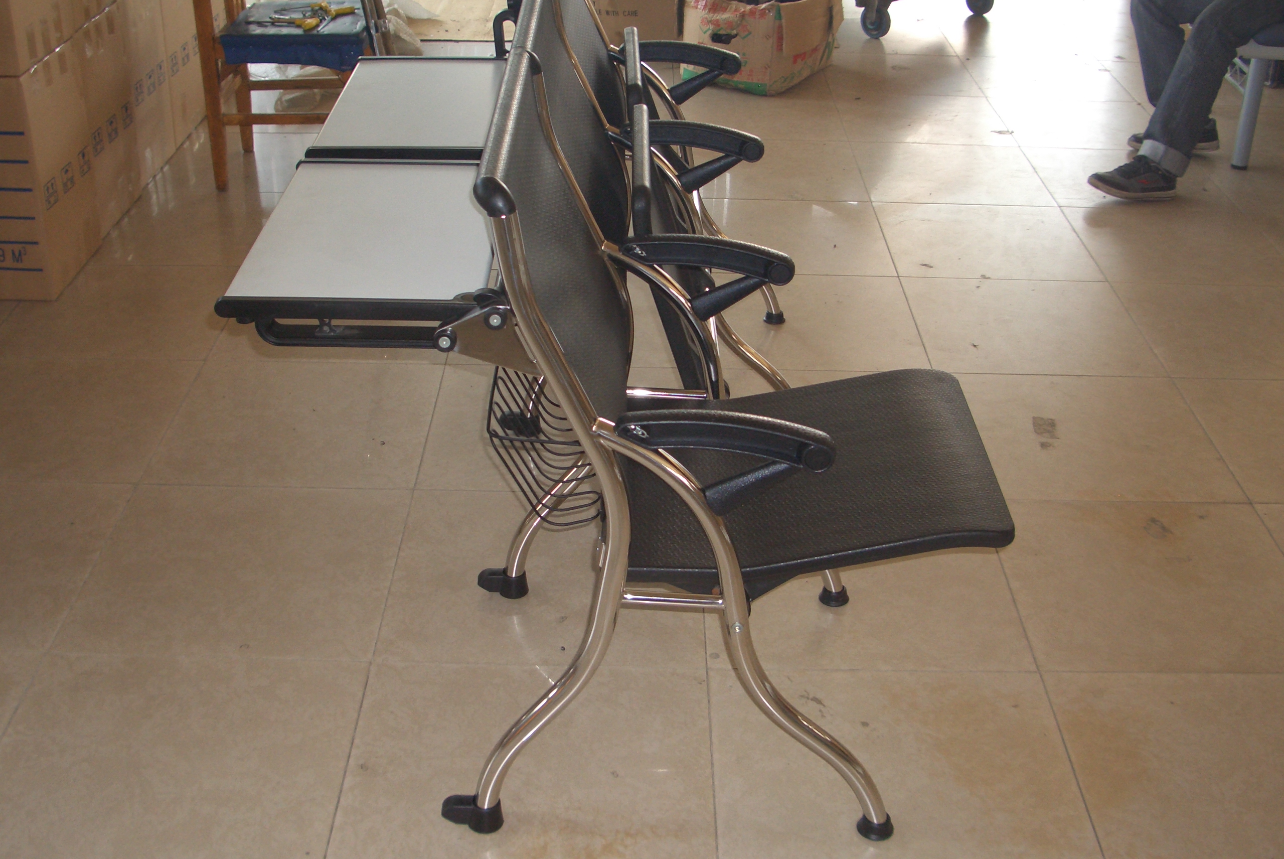 供應(yīng)培訓(xùn)椅，辦公椅，品牌培訓(xùn)椅，人體工學(xué)培訓(xùn)椅，折疊會(huì)議椅