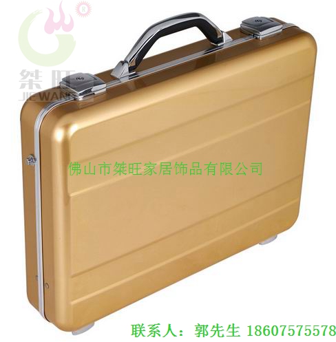 供應(yīng)全鋁制手提*箱、鋁鎂合金*箱、一體成型*箱、手提*箱、全鋁手提展示箱