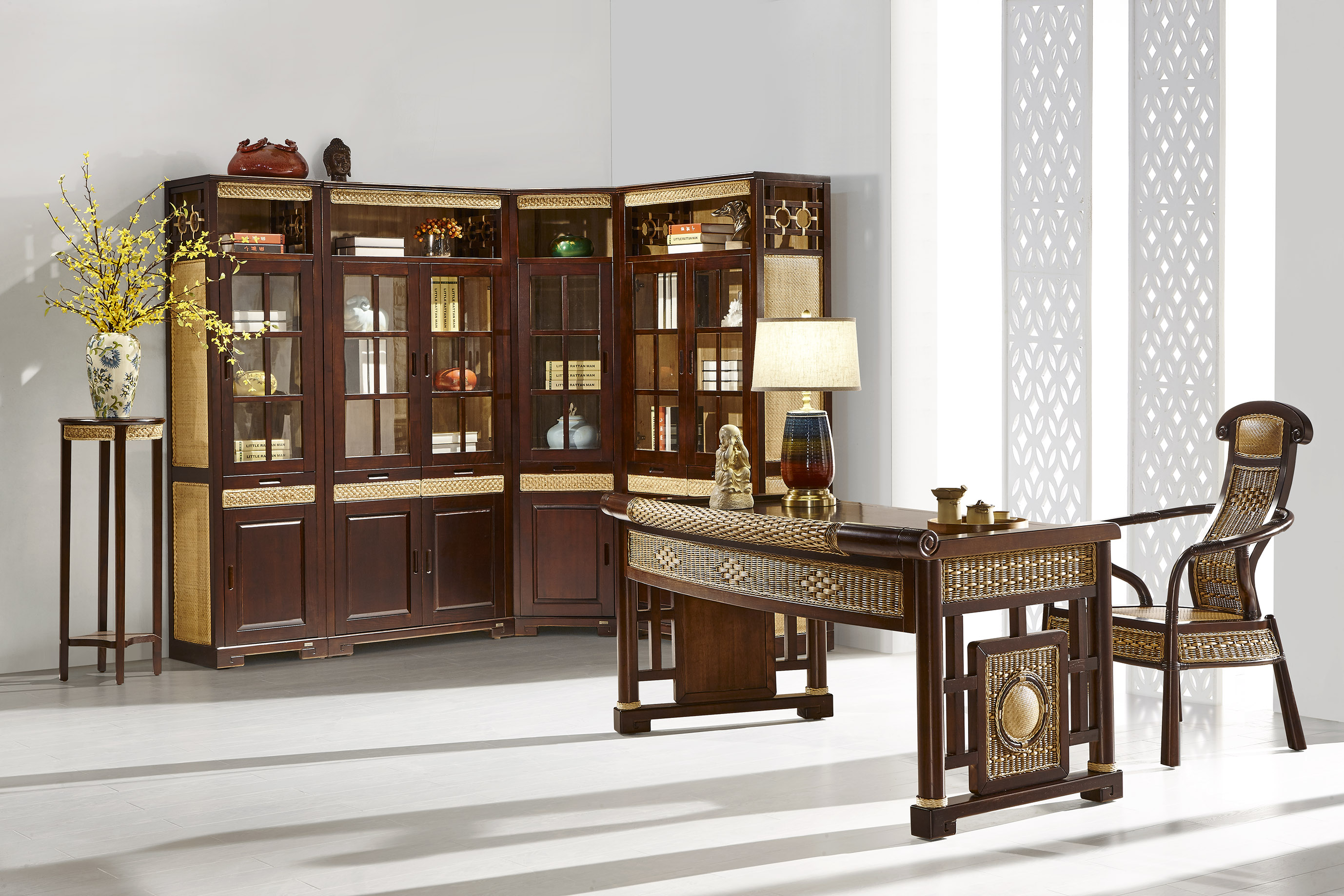 供應(yīng)明清雅韻寫字臺椅/寫字臺價格/寫字臺加盟