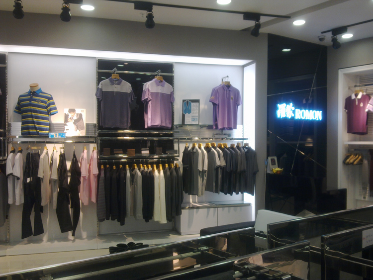 羅蒙男裝展柜定制服務(wù)商－廣州市星迪家具有限公司展柜定制,男裝展柜定制,服裝展柜,服裝展示架,男裝展柜