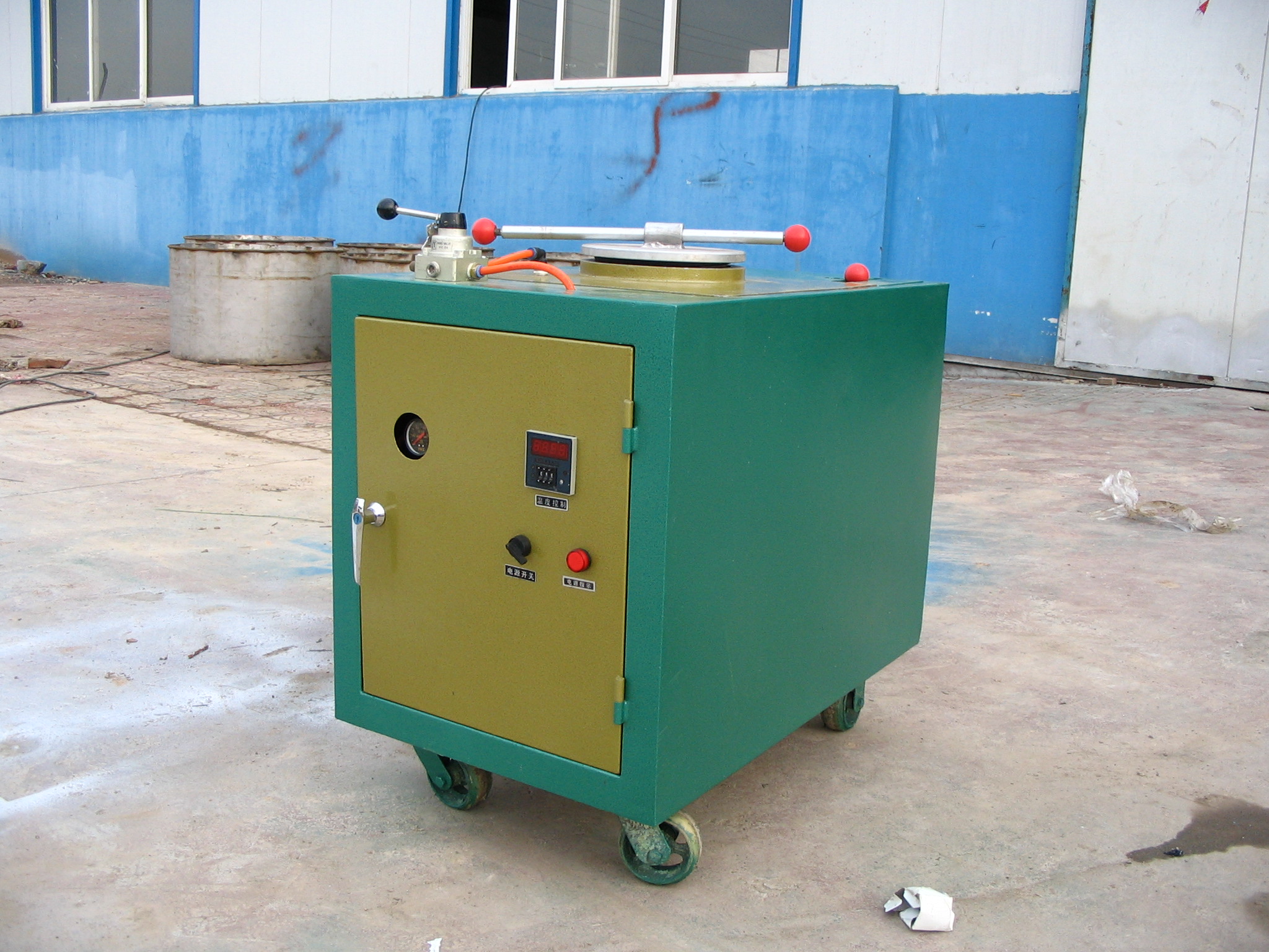 供應(yīng)低溫注蠟機(jī)，廠家定做