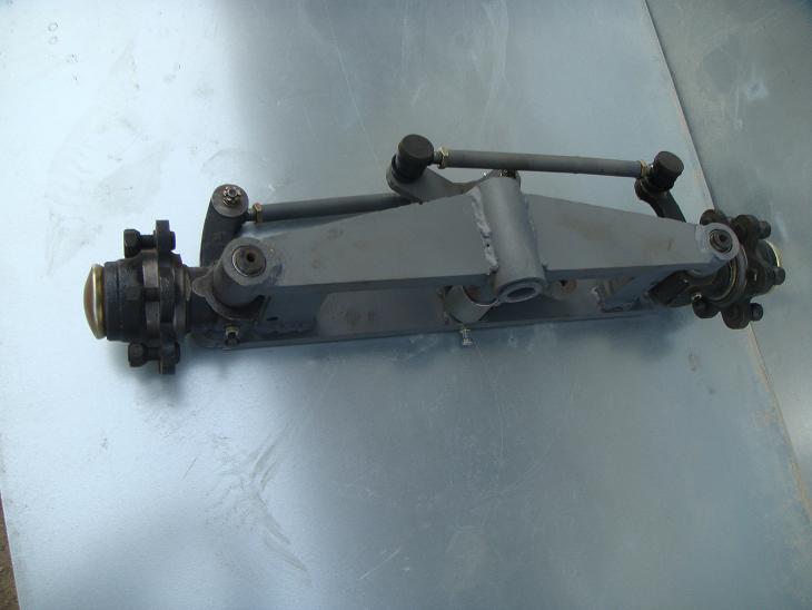 廠內(nèi)電動搬運叉車