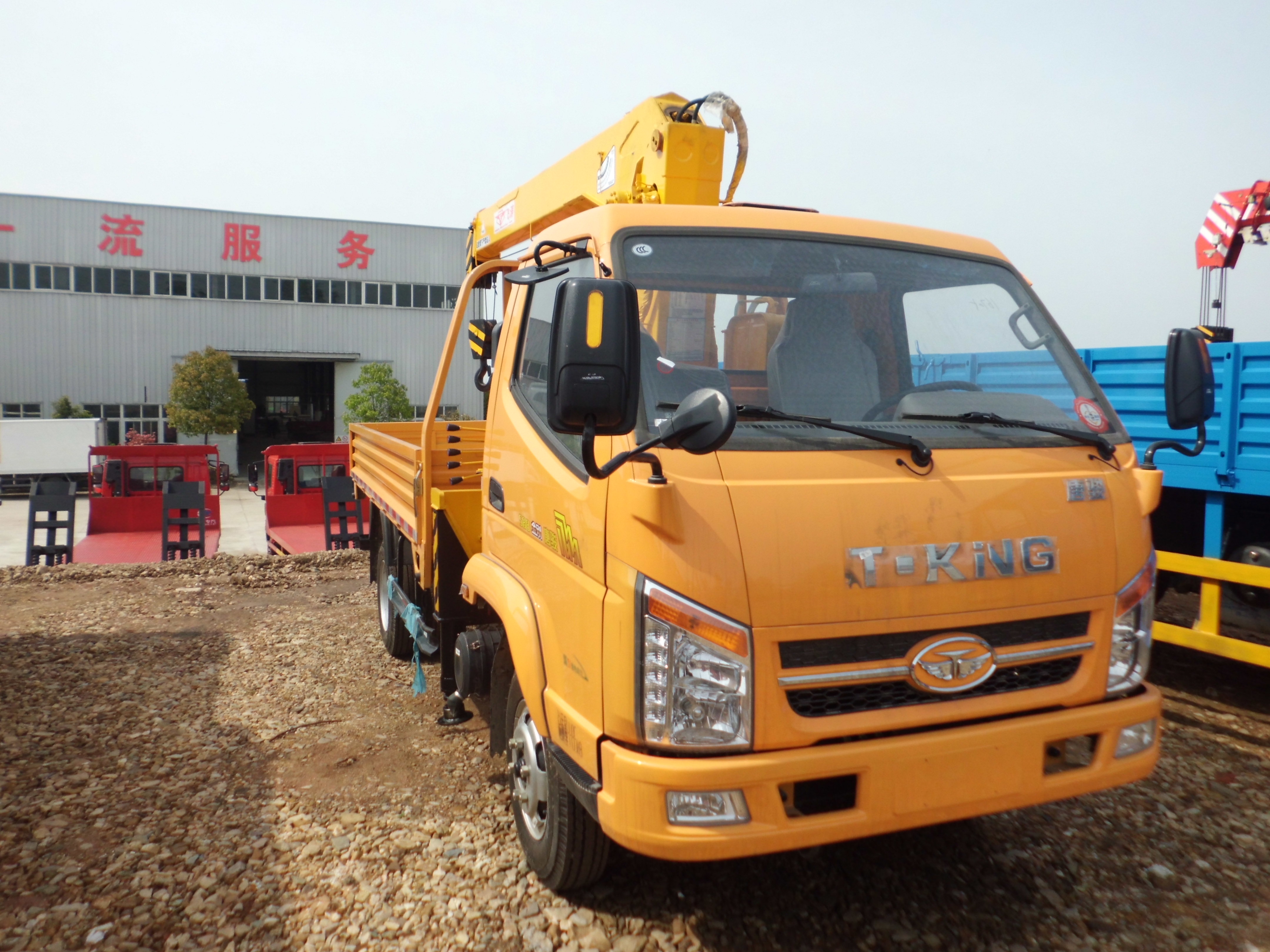 供應(yīng)唐駿隨車吊 / 廠家直銷