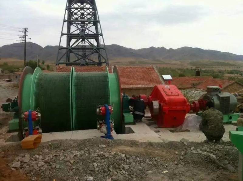 供應(yīng)新疆大型防爆絞車提升機廠家 井下用整體JTP1米卷揚機JTP1米2卷揚機地面用