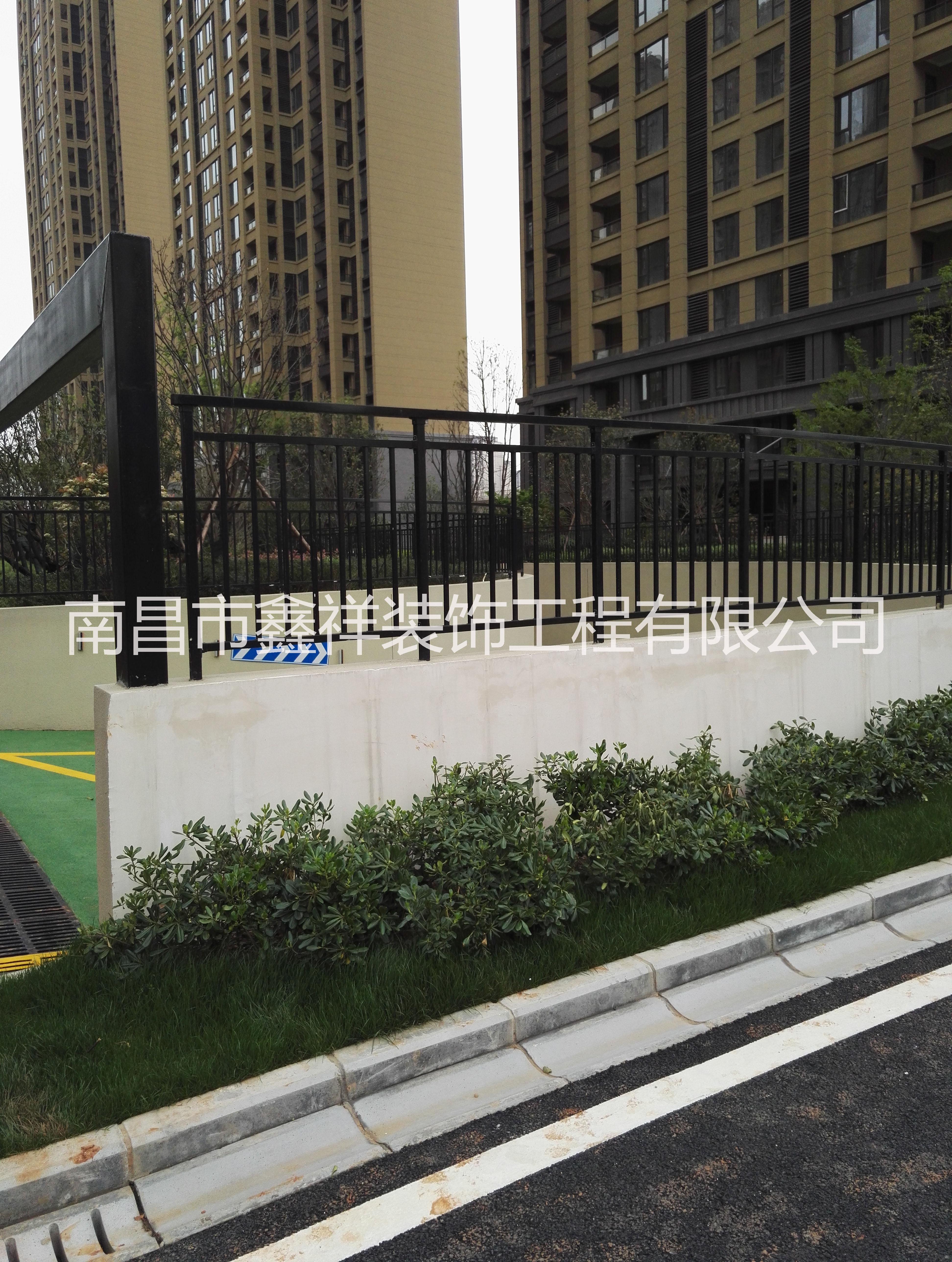 供應江西省南昌市地下車庫坡道欄桿；