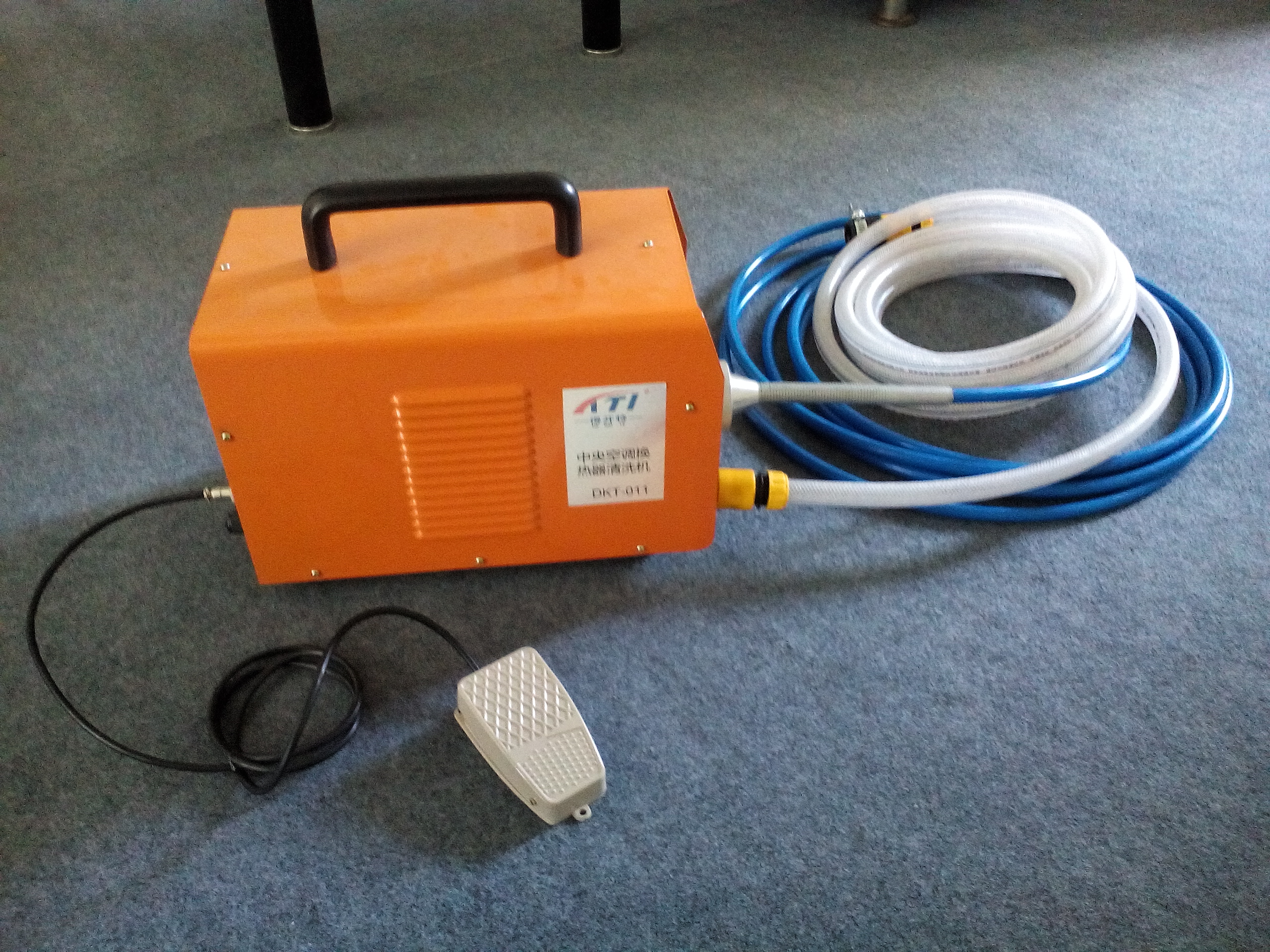 供應通炮機 中央空調換熱器清洗機