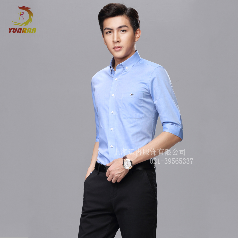 供應(yīng)男士休閑襯衫*牛津布中袖襯衫時(shí)尚免燙修身襯衣藍(lán)色
