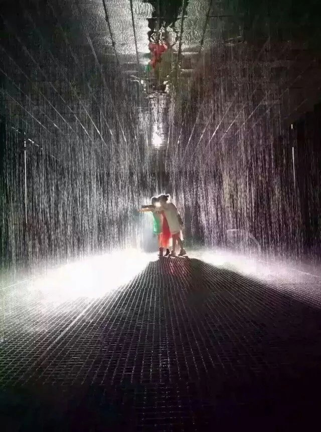 供應(yīng)六一兒童蹦床雨屋蜂巢迷宮出租出售