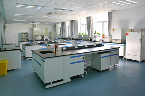 供應(yīng)實驗室耐酸堿地板膠、塑膠地板